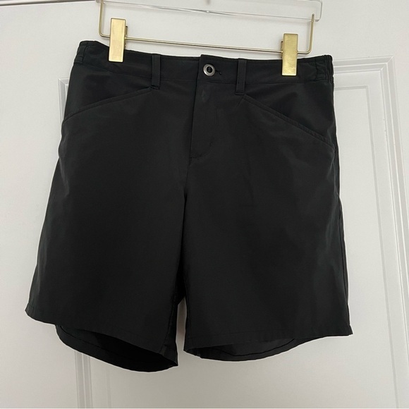 Women’s Oobe dark gray Bermuda shorts size 4 - Picture 1 of 7